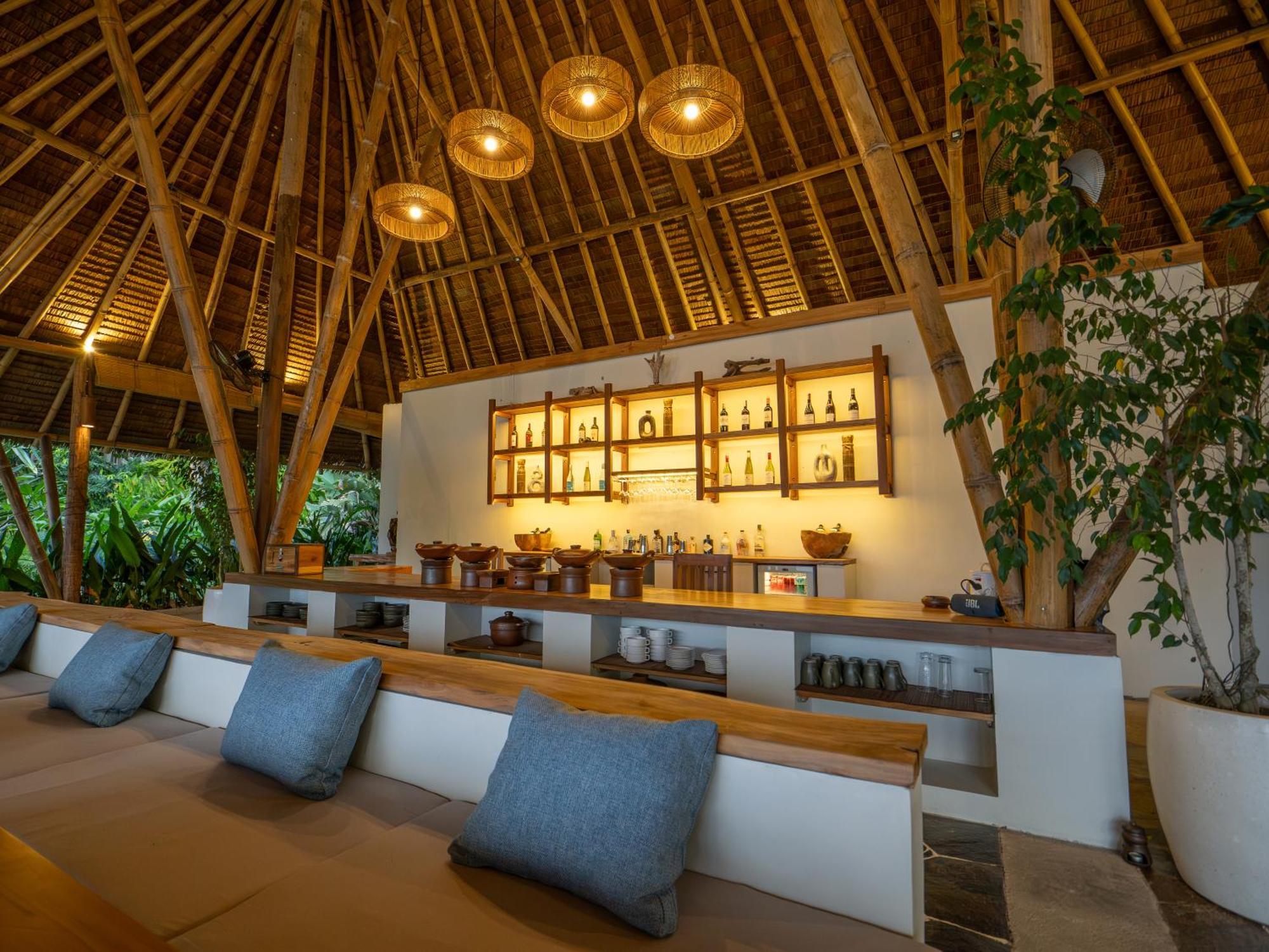 D'Lagoon Dive Resort Bitung Exterior foto